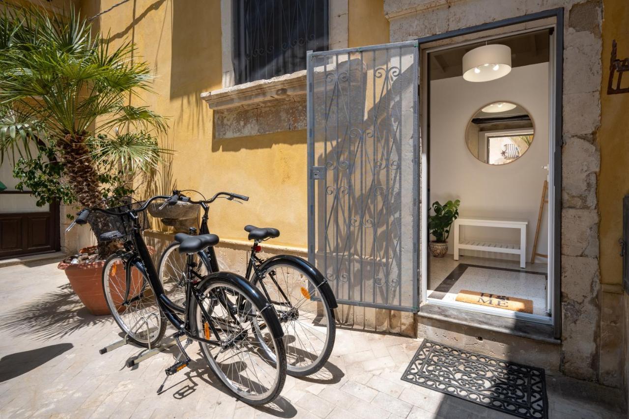 Апартаменты Cortile Santa Teresa Сиракузы Экстерьер фото